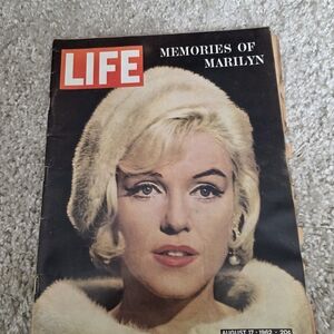 LIFE Magazine "Memories of Marilyn" Cover - Blonde, Black